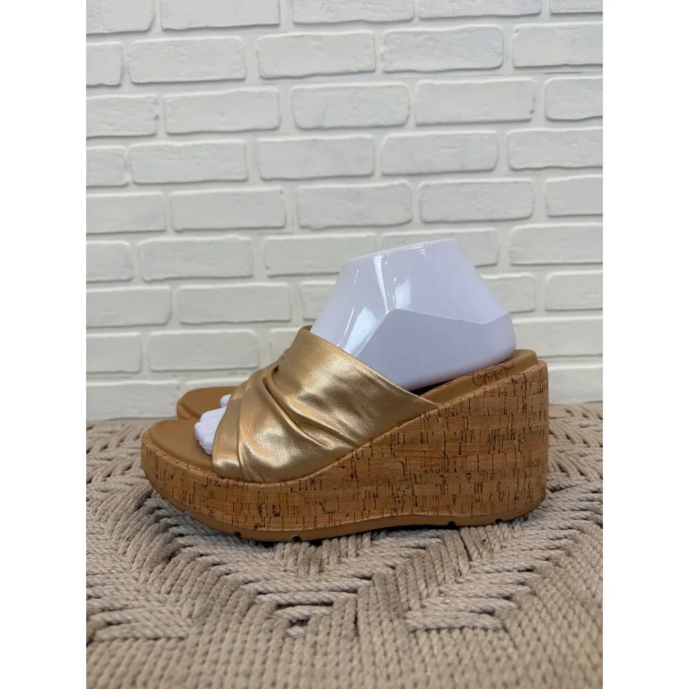 Blowfish Malibu Gold Platform Wedge Sandals Cork Sole Size 9